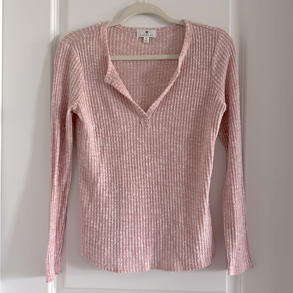 Socialite Brand Women’s Pink V-Neck Sweater Top - Size XS